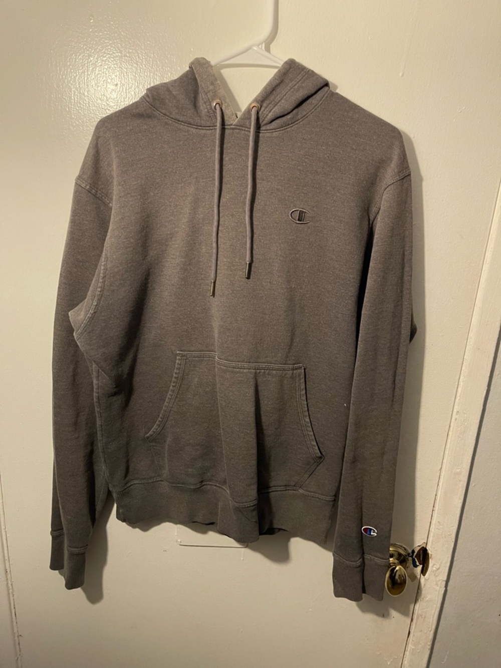 Champion Hooded Pullover Sweatshirt in Charcoal Gray